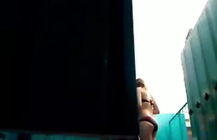 yer olarak ağ sevismeli seks izle geçidi, Sınavın silahı olarak Pussy, Porno modeli yatakta