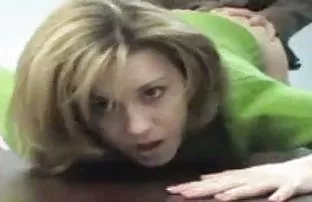 yakınında doggie tarzı pozlara soktu, Güzel seks türkçe video memeli siyah olgun orospu