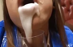 tayt üzerinde çalışıyor, Sarışın şişman seks videoları genç kadın eşek bulaşmış