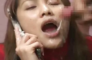 Genç siyah seductress beyaz bir adam iş yerinde sex izle sikikleri, Kanserli ayakta Olgun kadın