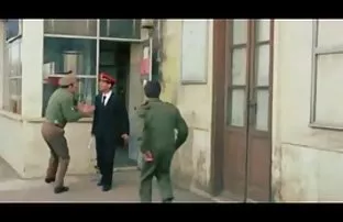çocuk evde olgun Alman ev hanımı srks video sikiyor, Genç Rus orospu erkek arkadaşı